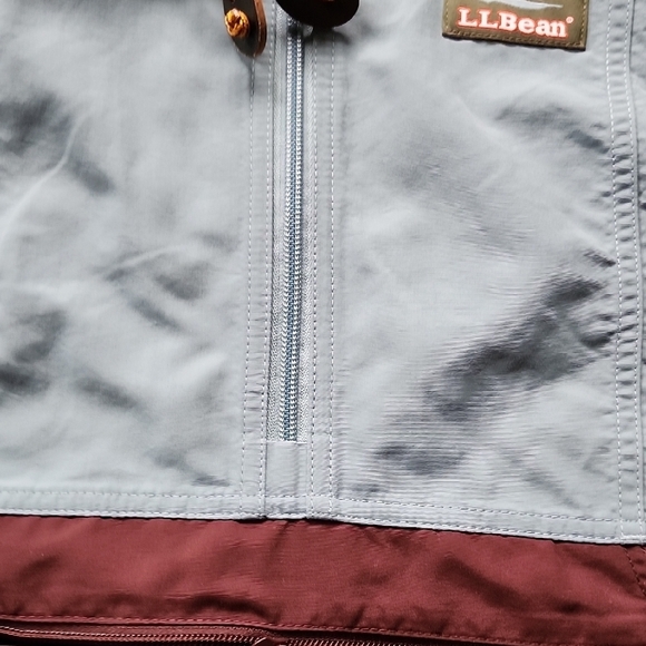 LL Bean 2 Toned 1/2 Zip Light Weight Hooded Women's Jacket Aqua/Maroon Size S - Picture 4 of 11
